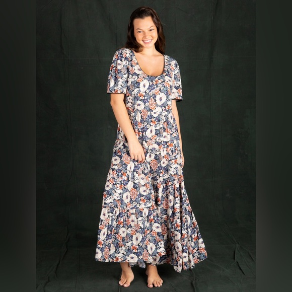 Natural Life Navy White Hibiscus Maxi Dress - Picture 2 of 5